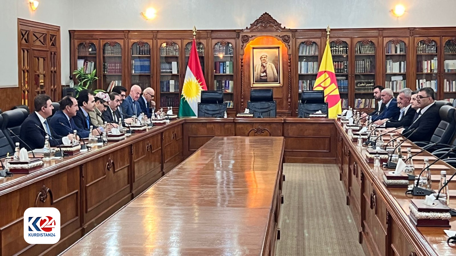 کۆبوونەوەی شاندی پارتی و گۆڕان لە پیرمام - فۆتۆ: نەورەس عەبدوڵڵا